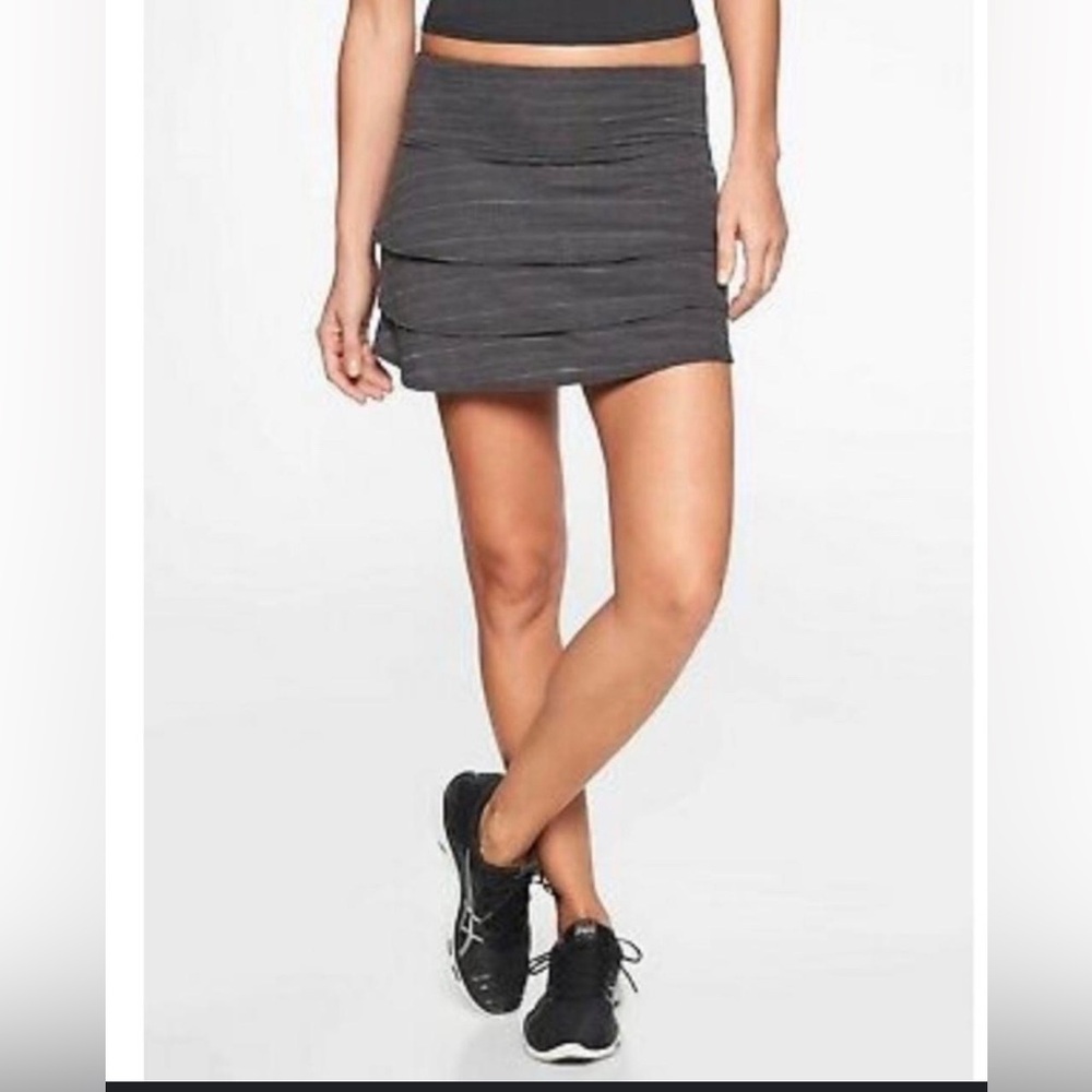 Athleta Gray Swagger Skort - Size M